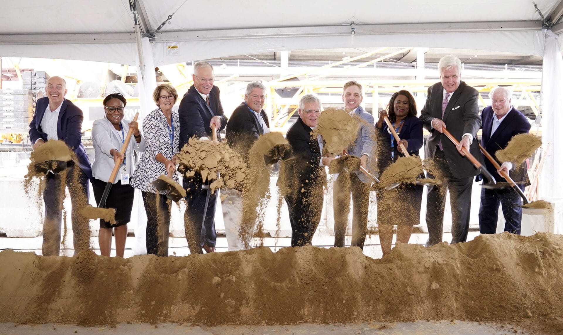 Airport Authority Breaks Ground on New Hotel at BNA® Nashville