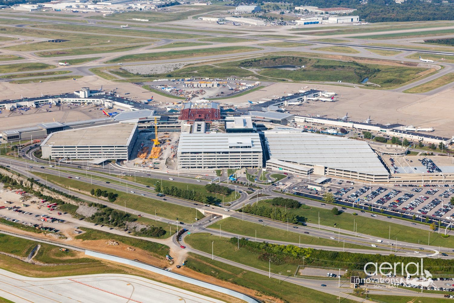 Airport Authority Board of Commissioners Elects New Officers