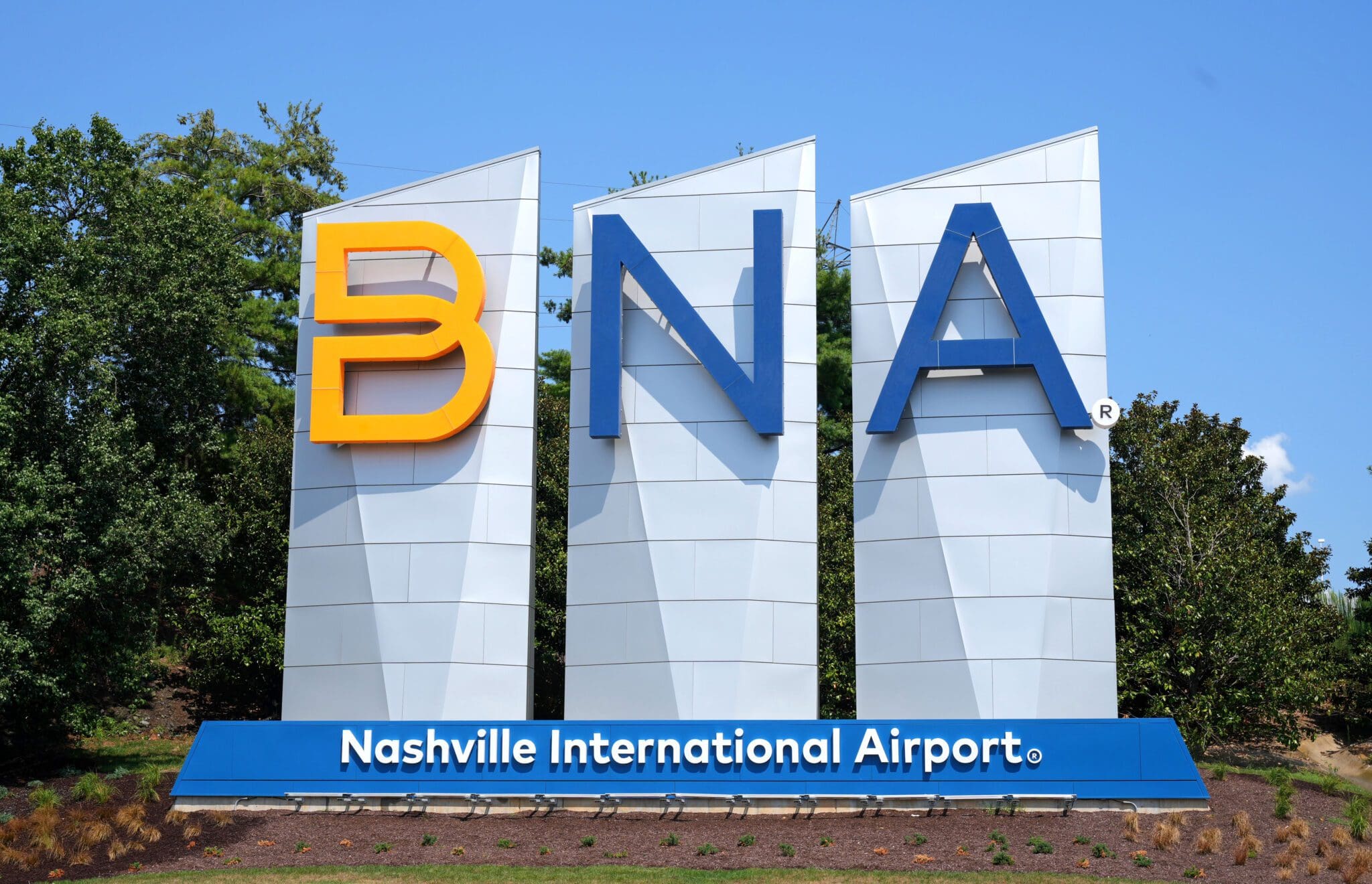 Nashville International Airport Welcomes Passengers With 40-Foot-Tall ...